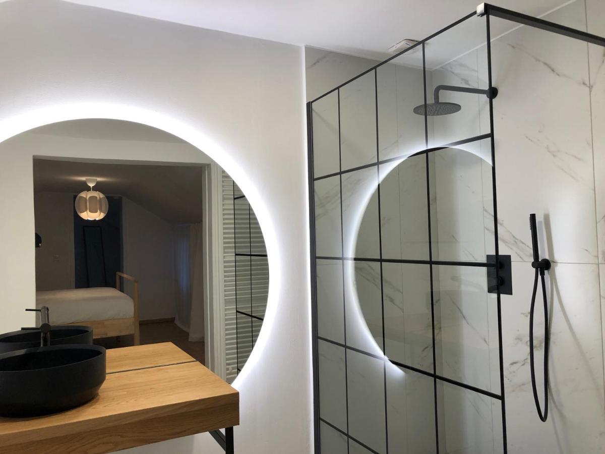 L'Entre-Temps Otel Xhendelesse Dış mekan fotoğraf